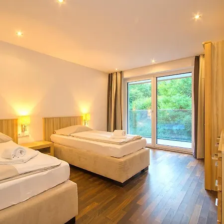 Alpin & Seeresort Penthouse 21 - By Alpen Апартаменты Целль-ам-Зе